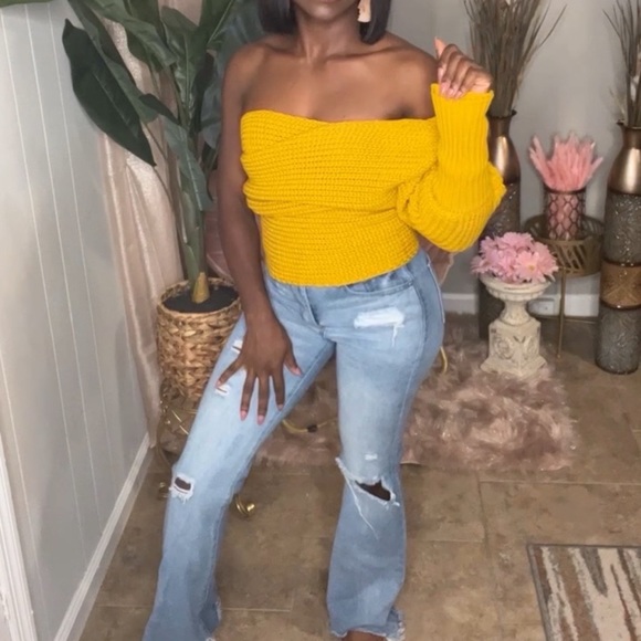 Infinity Sweater - Picture 2 of 3